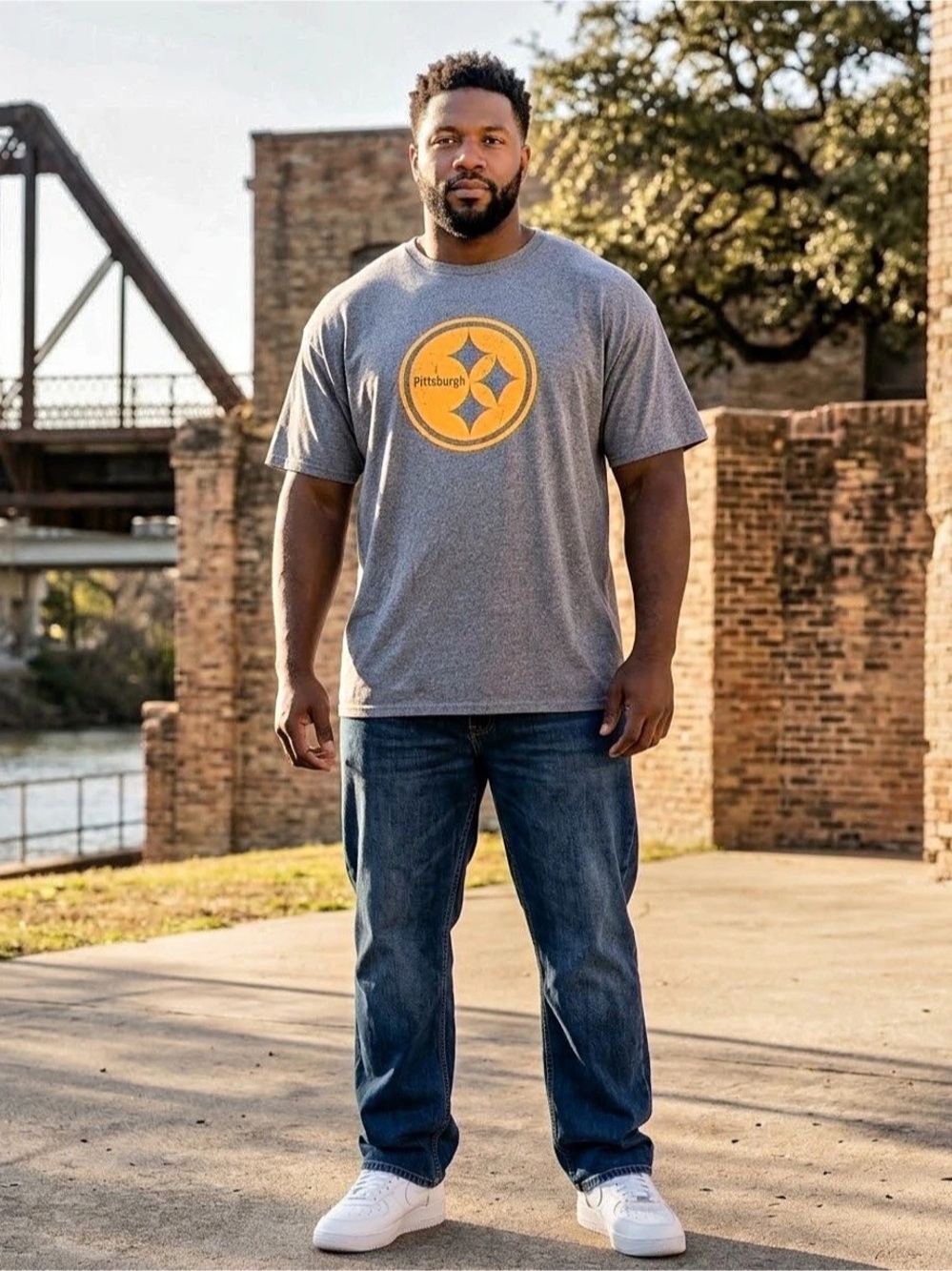 Delta Pro Weight Pittsburgh Graphic Tee 2XL